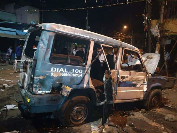 থমথমে আসানসোল-রানিগঞ্জ, রাজ্যের বাহিনীর নেতৃত্বে জাভেদ-সিদ্ধিনাথ থমথমে আসানসোল-রানিগঞ্জ, রাজ্যের বাহিনীর নেতৃত্বে জাভেদ-সিদ্ধিনাথ