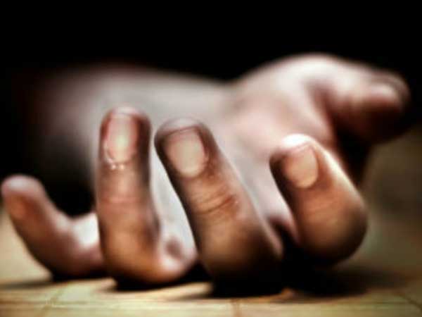 প্রাক্তন বায়ুসেনা অফিসারকে সস্ত্রীক গলা কেটে খুন প্রাক্তন বায়ুসেনা অফিসারকে সস্ত্রীক গলা কেটে খুন