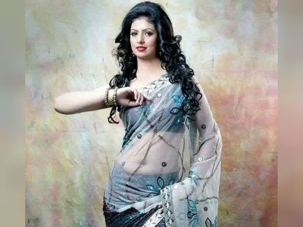 'শামিকে' আসামী বানিয়েই ছাড়লেন হাসিন, এবার সামনে এল ফোনের কথোপকথন 'শামিকে' আসামী বানিয়েই ছাড়লেন হাসিন, এবার সামনে এল ফোনের কথোপকথন