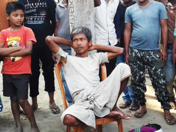 দেহ সৎকারের পরেই বাড়িতে হাজির প্রৌঢ়! জলপাইগুড়িতে চাঞ্চল্য দেহ সৎকারের পরেই বাড়িতে হাজির প্রৌঢ়! জলপাইগুড়িতে চাঞ্চল্য