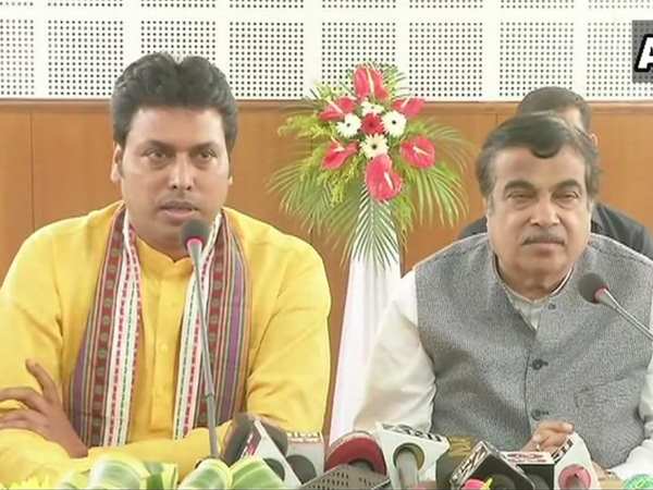 ত্রিপুরার পরবর্তী মুখ্যমন্ত্রী বিপ্লব দেব, উপ মুখ্যমন্ত্রী হচ্ছেন জিষ্ণু দেববর্মন ত্রিপুরার পরবর্তী মুখ্যমন্ত্রী বিপ্লব দেব, উপ মুখ্যমন্ত্রী হচ্ছেন জিষ্ণু দেববর্মন