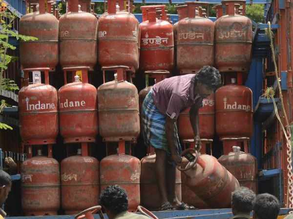 সিলিন্ডারের দাম কীভাবে