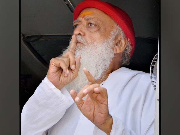 ধনী হওয়ার স্বপ্নে বিভোর আসুমল