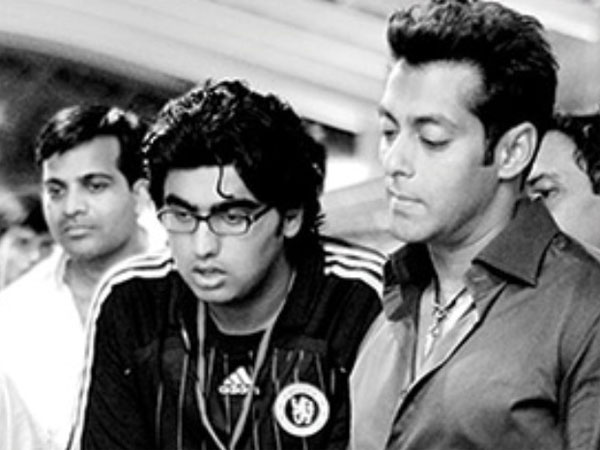 অর্জুনের বাবাকে সাহায্য করেছিলেন সলমন