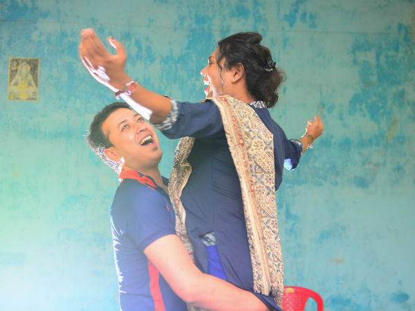 বদলে যাওয়া জীবন ক্যানভাসের কাহিনি, যার বার্তা দিচ্ছে তরুণ নাট্য দল খোঁজ বদলে যাওয়া জীবন ক্যানভাসের কাহিনি, যার বার্তা দিচ্ছে তরুণ নাট্য দল খোঁজ
