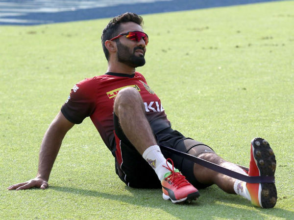 দীনশ কার্তিক