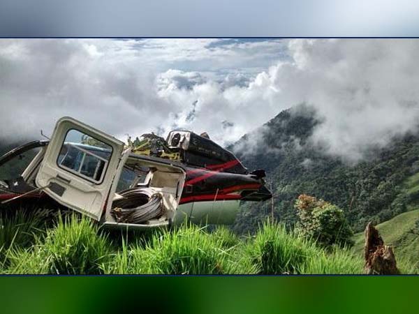 উদ্ধারকারী হেলিকপ্টারের ব্লেডে ছিন্নভিন্ন হয়ে গেল দেহ, এক মর্মান্তিক ঘটনার সাক্ষী হল বিশ্ব উদ্ধারকারী হেলিকপ্টারের ব্লেডে ছিন্নভিন্ন হয়ে গেল দেহ, এক মর্মান্তিক ঘটনার সাক্ষী হল বিশ্ব