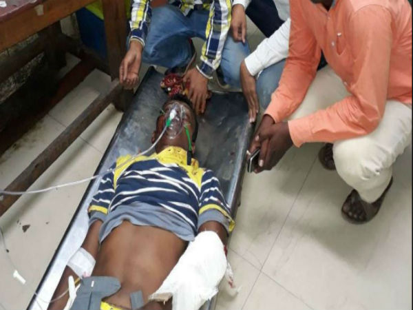 পঞ্চায়েতের মনোনয়ন ঘিরে হিংসার বলি বাঁকুড়ায় পঞ্চায়েতের মনোনয়ন ঘিরে হিংসার বলি বাঁকুড়ায়