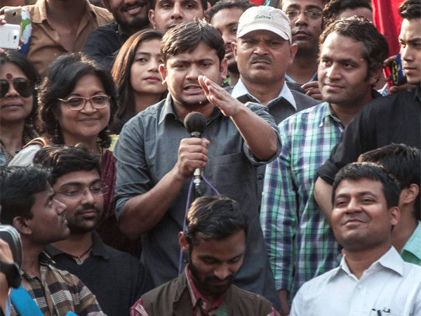 দলের সংগঠনে এবার এই ছাত্রনেতাকেই বেছে নিল সিপিআই দলের সংগঠনে এবার এই ছাত্রনেতাকেই বেছে নিল সিপিআই