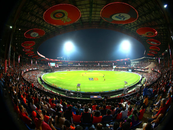 রাতারাতি পোস্ট ডিলিট