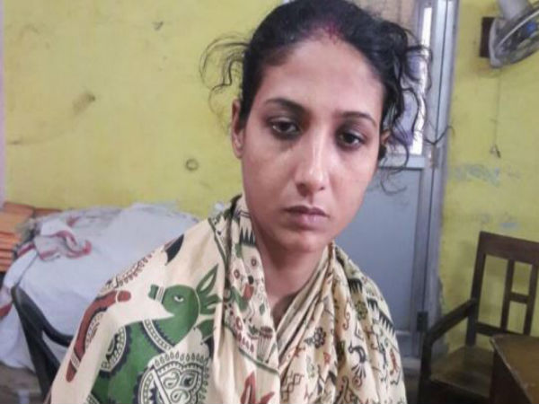 থানাতেই আত্মহত্যার চেষ্টা! স্বামী খুনে অভিযুক্ত স্ত্রী ভর্তি হাসপাতালে থানাতেই আত্মহত্যার চেষ্টা! স্বামী খুনে অভিযুক্ত স্ত্রী ভর্তি হাসপাতালে