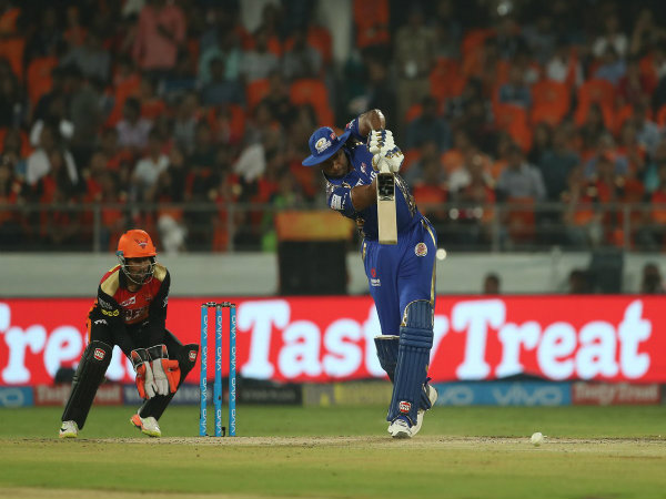 হায়দরাবাদের বিরুদ্ধে রানের টার্গেট দিল মুম্বই হায়দরাবাদের বিরুদ্ধে রানের টার্গেট দিল মুম্বই