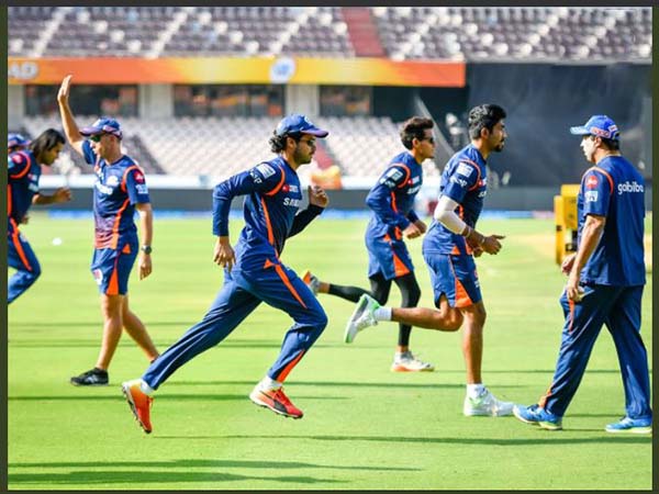 উজ্জীবিত হায়দরাবাদের বিরুদ্ধে জয়ের খাতা খুলতে মরিয়া মুম্বই, পড়ুন ম্যাচ প্রিভিউ রিপোর্ট উজ্জীবিত হায়দরাবাদের বিরুদ্ধে জয়ের খাতা খুলতে মরিয়া মুম্বই, পড়ুন ম্যাচ প্রিভিউ রিপোর্ট