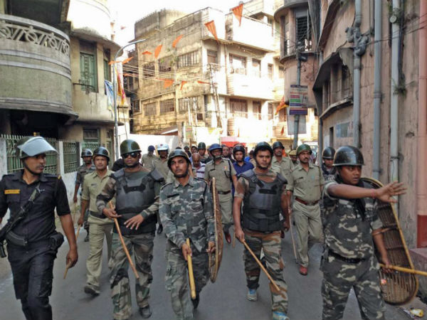 রঘুনাথগঞ্জ থেকে নলহাটি, জেলায় জেলায় মনোনয়ন নিয়ে অশান্তি, হামলার অভিযোগ শাসক দলের বিরুদ্ধে রঘুনাথগঞ্জ থেকে নলহাটি, জেলায় জেলায় মনোনয়ন নিয়ে অশান্তি, হামলার অভিযোগ শাসক দলের বিরুদ্ধে