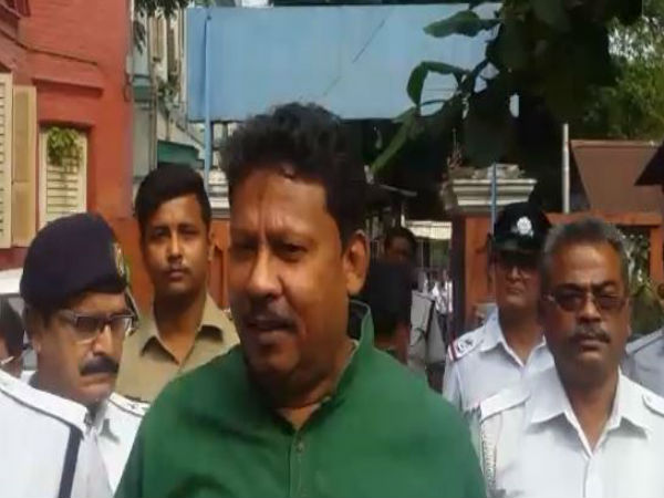 মাঠপুকুরে দলীয় কর্মী খুন, যাবজ্জীবন সাজা প্রাক্তন তৃণমূল কাউন্সিলরের মাঠপুকুরে দলীয় কর্মী খুন, যাবজ্জীবন সাজা প্রাক্তন তৃণমূল কাউন্সিলরের
