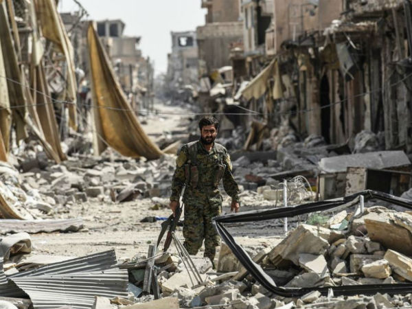 https://bengali.oneindia.com/news/international/us-launches-strikes-on-chemical-weapons-syria-033819.html https://bengali.oneindia.com/news/international/us-launches-strikes-on-chemical-weapons-syria-033819.html