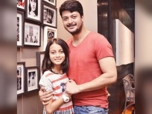 মুক্তি পেল সৃজিতের উমা-র পোস্টার, কবে মুক্তি পাচ্ছে এই তারকাখচিত ছবি মুক্তি পেল সৃজিতের উমা-র পোস্টার, কবে মুক্তি পাচ্ছে এই তারকাখচিত ছবি