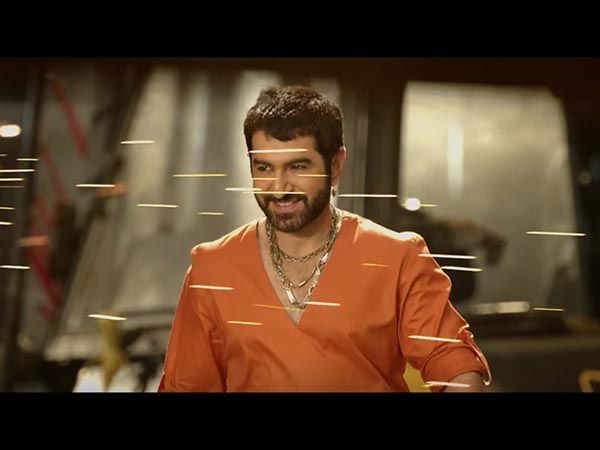 ইদে সুলতান অবতারে জিৎ! ছবির ট্রেলারে ধরা পড়ল অভিনেতার নয়া লুক, দেখুন ভিডিও ইদে সুলতান অবতারে জিৎ! ছবির ট্রেলারে ধরা পড়ল অভিনেতার নয়া লুক, দেখুন ভিডিও