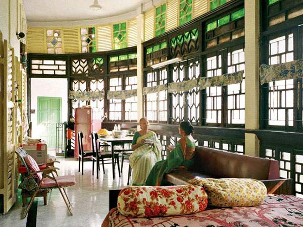 বাড়ি কীভাবে পরিস্কার রাখবেন ?