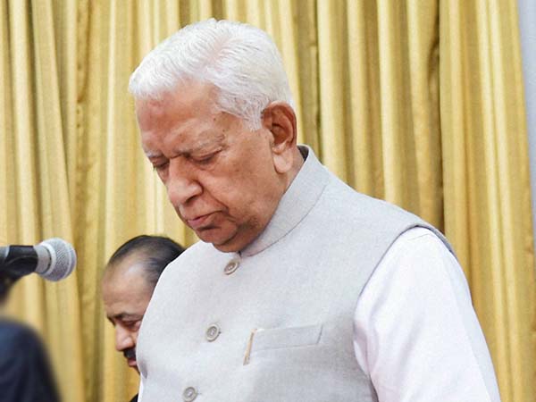 মোদীর কাছের মানুষ
