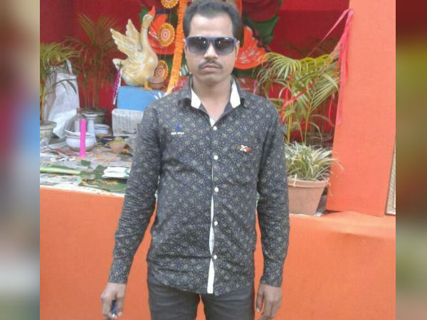 রাস্তায় দাঁড়িয়ে আছে উন্নয়ন বিতর্কের মাঝেই ভ্যানিস ৫ প্রার্থী! ই-মেল মনোনয়নে নয়া খোলসার জল্পনা রাস্তায় দাঁড়িয়ে আছে উন্নয়ন বিতর্কের মাঝেই ভ্যানিস ৫ প্রার্থী! ই-মেল মনোনয়নে নয়া খোলসার জল্পনা