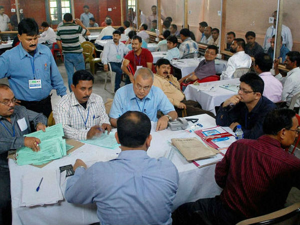 হোয়্যাটস অ্যাপ মনোনয়ন জমা দেওয়া প্রার্থীরা এগিয়ে ভাঙড়ে, জানুন এলাকার গণনার পরিস্থিতি হোয়্যাটস অ্যাপ মনোনয়ন জমা দেওয়া প্রার্থীরা এগিয়ে ভাঙড়ে, জানুন এলাকার গণনার পরিস্থিতি
