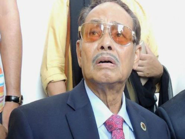 প্রাক্তন রাষ্ট্রপতির পিছনে অর্থ ব্যয় নিয়ে প্রশ্ন প্রাক্তন রাষ্ট্রপতির পিছনে অর্থ ব্যয় নিয়ে প্রশ্ন