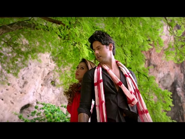 যশ-মিমিতে ফিদা দর্শক! প্রমাণ দিল চিনতে পারলি না গানটির ভিডিও যশ-মিমিতে ফিদা দর্শক! প্রমাণ দিল চিনতে পারলি না গানটির ভিডিও
