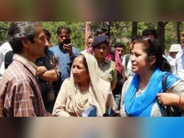 গ্রেফতার কাসৌলি হত্যাকান্ডে অভিযুক্ত সেই হোটেল মালিক! জানুন পরিচয় গোপনে কী করল সে গ্রেফতার কাসৌলি হত্যাকান্ডে অভিযুক্ত সেই হোটেল মালিক! জানুন পরিচয় গোপনে কী করল সে