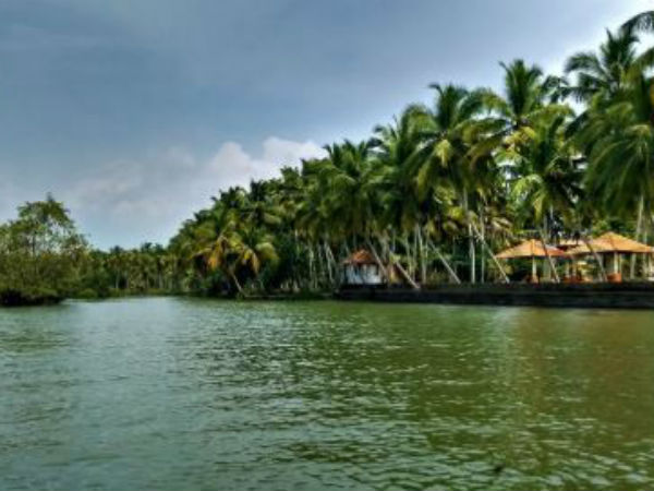 ভোটে জিতেছেন এবার ছুটি কাটিয়ে যান, কর্ণাটকের বিধায়কদের আহ্বান কেরল পর্যটনের ভোটে জিতেছেন এবার ছুটি কাটিয়ে যান, কর্ণাটকের বিধায়কদের আহ্বান কেরল পর্যটনের