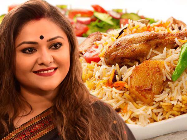 ভাগাড়কাণ্ডের পর তাঁর বিরিয়ানি-প্রেম নিয়ে কী বললেন কনীনিকা! জানুন ভাগাড়কাণ্ডের পর তাঁর বিরিয়ানি-প্রেম নিয়ে কী বললেন কনীনিকা! জানুন