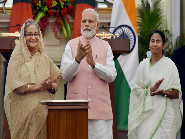 রোহিঙ্গা ইস্যুতে ভারতের সাহায্য চাইলেন শেখ হাসিনা রোহিঙ্গা ইস্যুতে ভারতের সাহায্য চাইলেন শেখ হাসিনা