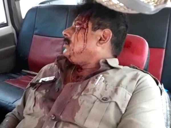 মালদহে আক্রান্ত ওসি