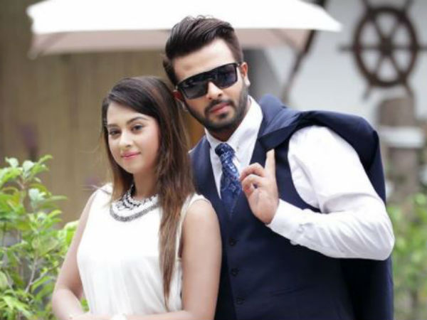 শাকিবের প্রিয়তমা-কে নিয়ে কিছু তথ্য শাকিবের প্রিয়তমা-কে নিয়ে কিছু তথ্য
