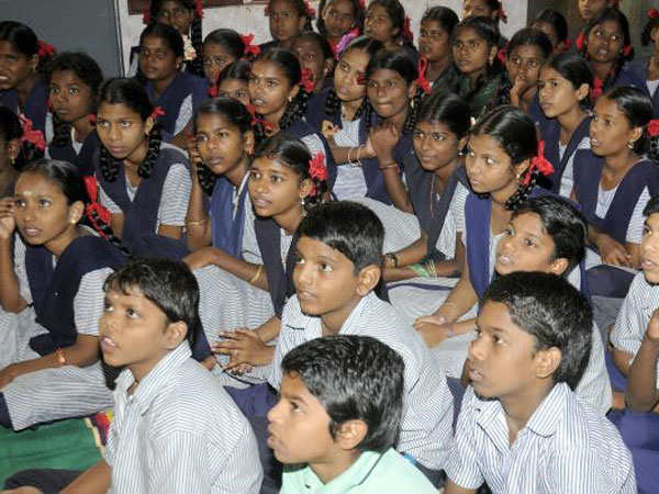 মধ্যপ্রদেশে ছাত্রদের রোল কলের জবাবে যা বলতে হবে মধ্যপ্রদেশে ছাত্রদের রোল কলের জবাবে যা বলতে হবে
