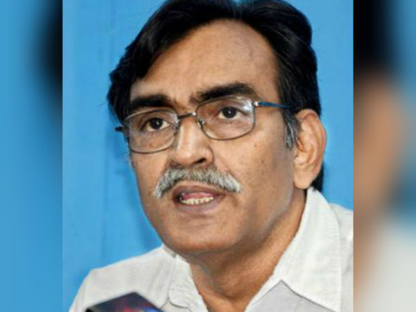 রাস্তায় দাঁড়িয়ে আছে উন্নয়ন বিতর্কের মাঝেই ভ্যানিস ৫ প্রার্থী! ই-মেল মনোনয়নে নয়া খোলসার জল্পনা রাস্তায় দাঁড়িয়ে আছে উন্নয়ন বিতর্কের মাঝেই ভ্যানিস ৫ প্রার্থী! ই-মেল মনোনয়নে নয়া খোলসার জল্পনা