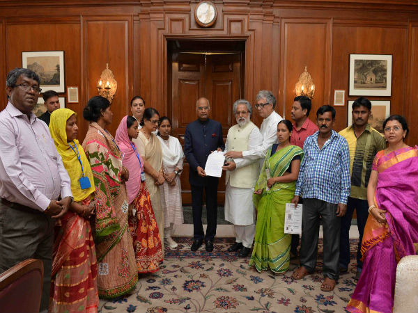 পাল্টা চাল মমতার দলের! রাষ্ট্রপতির দরবারে এমনই অভিযোগ পাল্টা চাল মমতার দলের! রাষ্ট্রপতির দরবারে এমনই অভিযোগ
