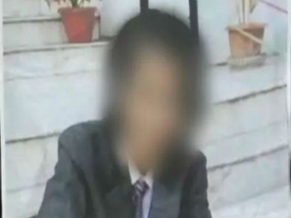 নামকরা বিপণীতে চুরির অপবাদ! চরম পরিণতি আদিবাসী ছাত্রীর নামকরা বিপণীতে চুরির অপবাদ! চরম পরিণতি আদিবাসী ছাত্রীর