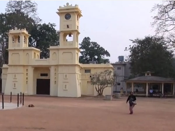 জবাব দিলেন উপাচার্য