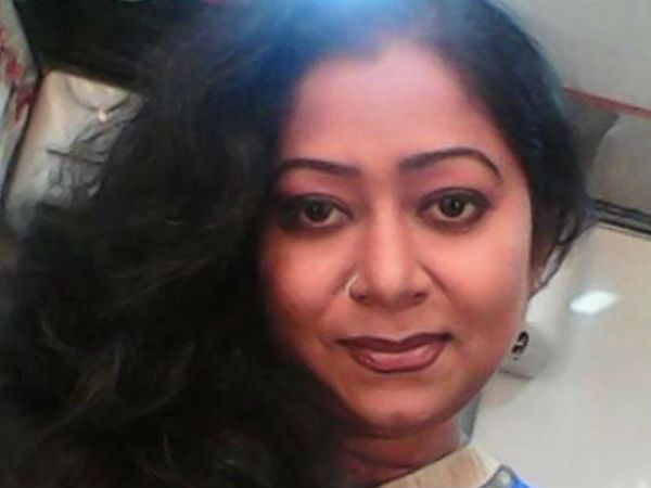 যৌনচক্র চালানোর অভিযোগে গ্রেফতার জনপ্রিয় অভিনেত্রী! যৌনচক্র চালানোর অভিযোগে গ্রেফতার জনপ্রিয় অভিনেত্রী!