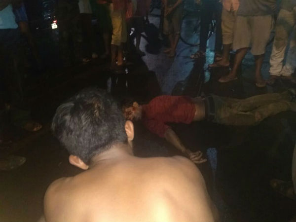 ফের রাতের শহরে দুর্ঘটনা! দ্রুতগামী গাড়ির ধাক্কায় মৃত যুবক ফের রাতের শহরে দুর্ঘটনা! দ্রুতগামী গাড়ির ধাক্কায় মৃত যুবক