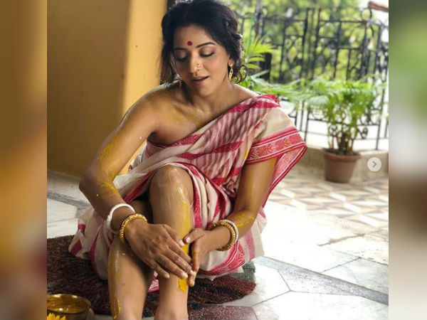 ফের ঝুমা বৌদি-র সম্মোহনী ছ্যাঁকা! নতুন ভিডিওর উষ্ণতায় মাত সোশ্যাল মিডিয়া ফের ঝুমা বৌদি-র সম্মোহনী ছ্যাঁকা! নতুন ভিডিওর উষ্ণতায় মাত সোশ্যাল মিডিয়া