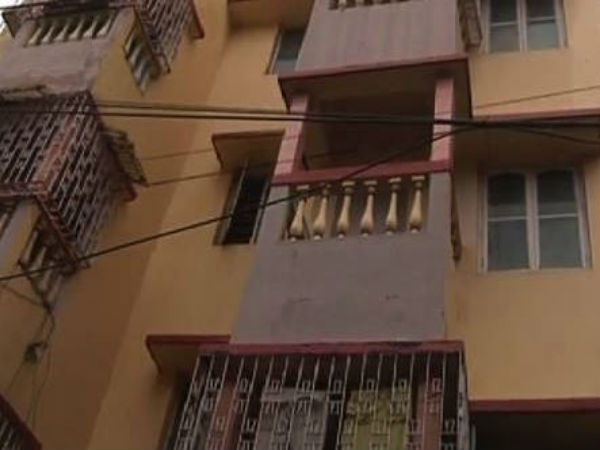 লেক গার্ডেন্স-এর ফ্ল্যাটে একাকী যুবকের রহস্য মৃত্যু! উঠছে নানা প্রশ্ন লেক গার্ডেন্স-এর ফ্ল্যাটে একাকী যুবকের রহস্য মৃত্যু! উঠছে নানা প্রশ্ন