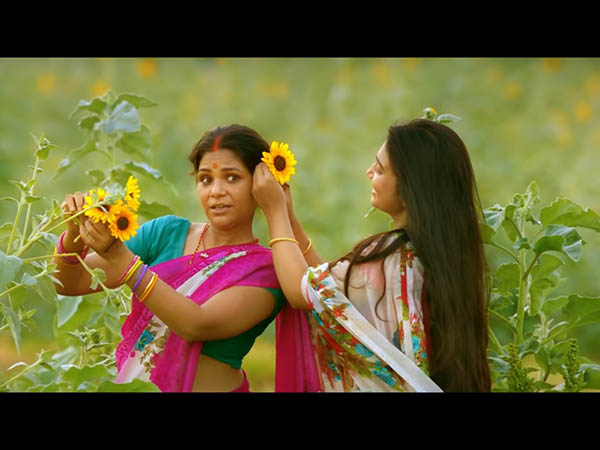 প্রথম রোড মুভি