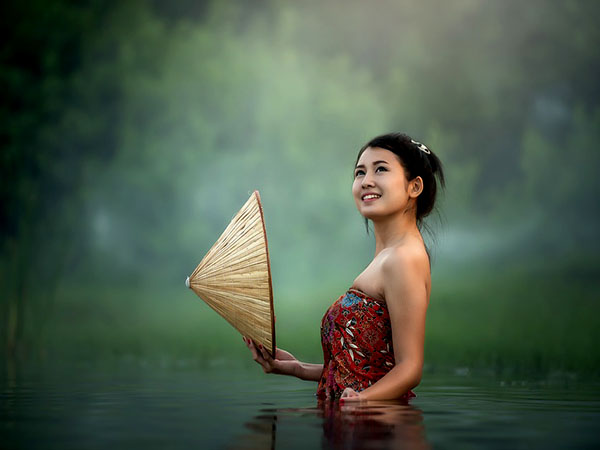 ঢেউ খেলানো চুল