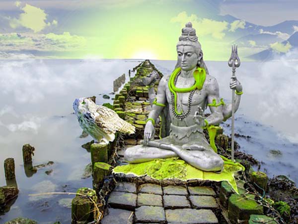 ত্রাতা যখন 'নীলকণ্ঠ'