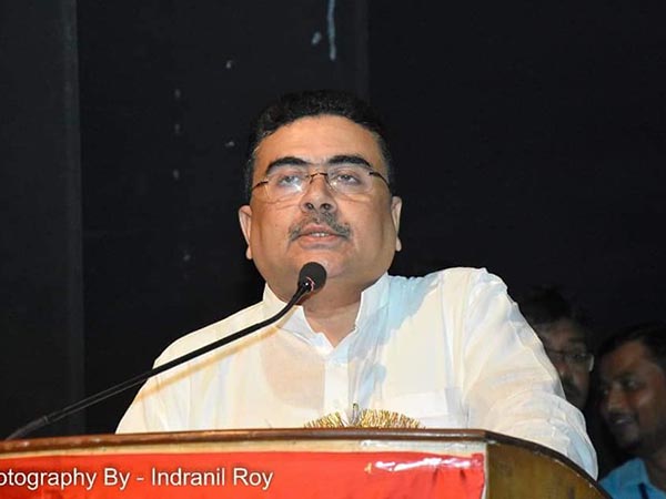 গুজরাটে দাঙ্গার সিন্ডিকেট মোদীর, খোঁচা শুভেন্দুর গুজরাটে দাঙ্গার সিন্ডিকেট মোদীর, খোঁচা শুভেন্দুর