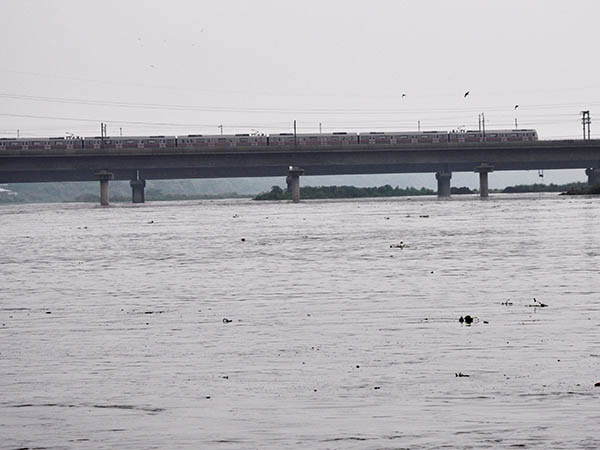 প্লাবিত যমুনা