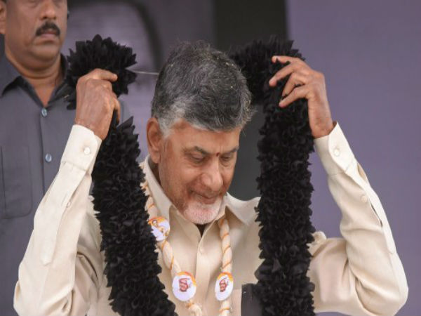 ফের অনাস্থা পুরনো বন্ধুর! বর্ষাকালীন অধিবেশনের শুরুতেই চ্যালেঞ্জের মুখে মোদী সরকার ফের অনাস্থা পুরনো বন্ধুর! বর্ষাকালীন অধিবেশনের শুরুতেই চ্যালেঞ্জের মুখে মোদী সরকার