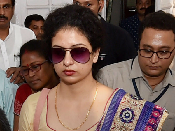 শামি যৌনাসক্ত শামি যৌনাসক্ত